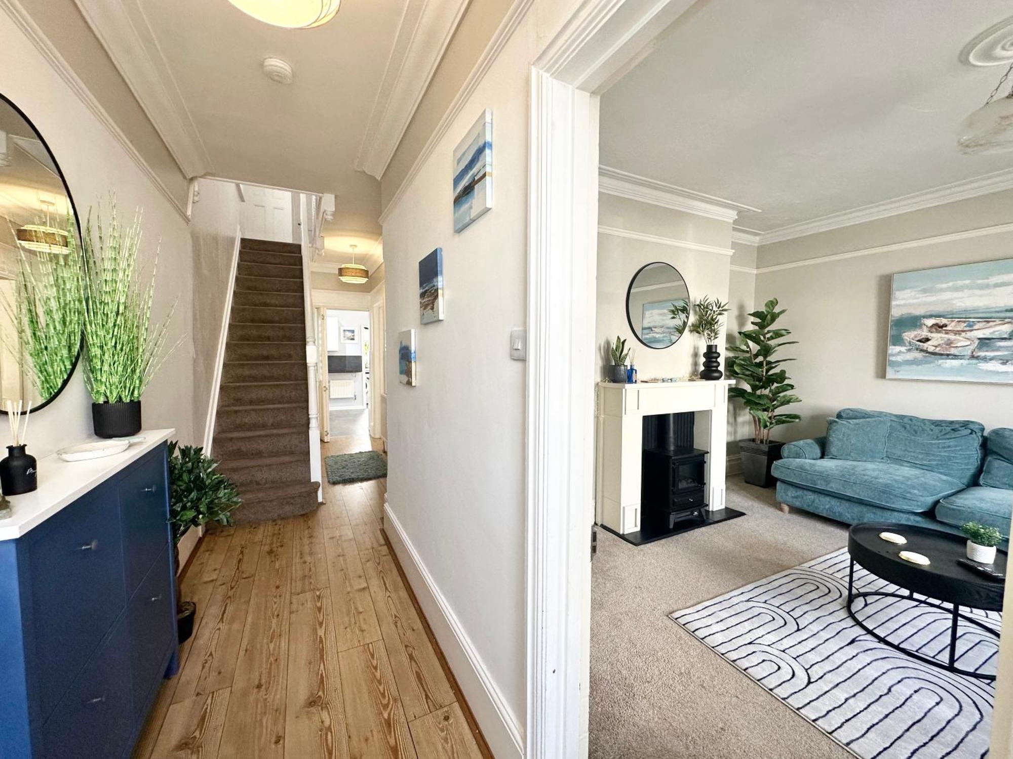 The Capstone Retreat - Beautiful Detached Family Home By Coastline Retreats, Arcade Machine, Parking, Bbq Bournemouth Dış mekan fotoğraf